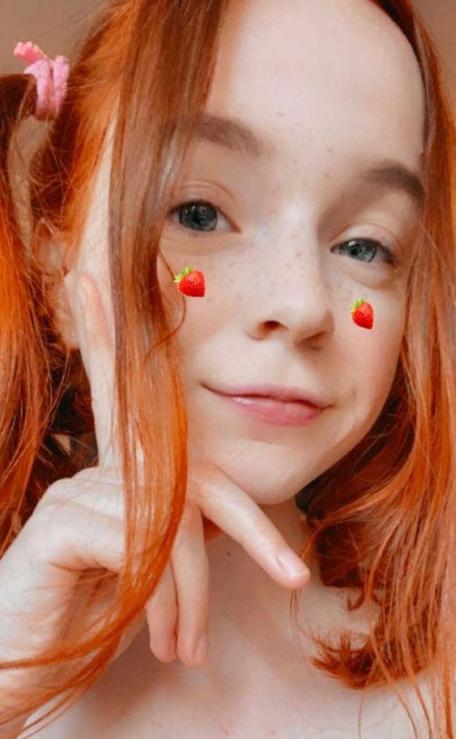 manekinekoo_meow